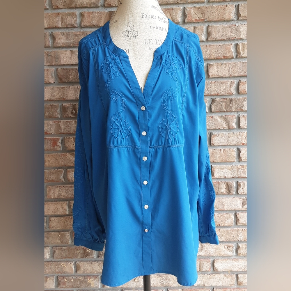 Roper Teal Button Down Long Sleeve Western Shirt with Embroidery.